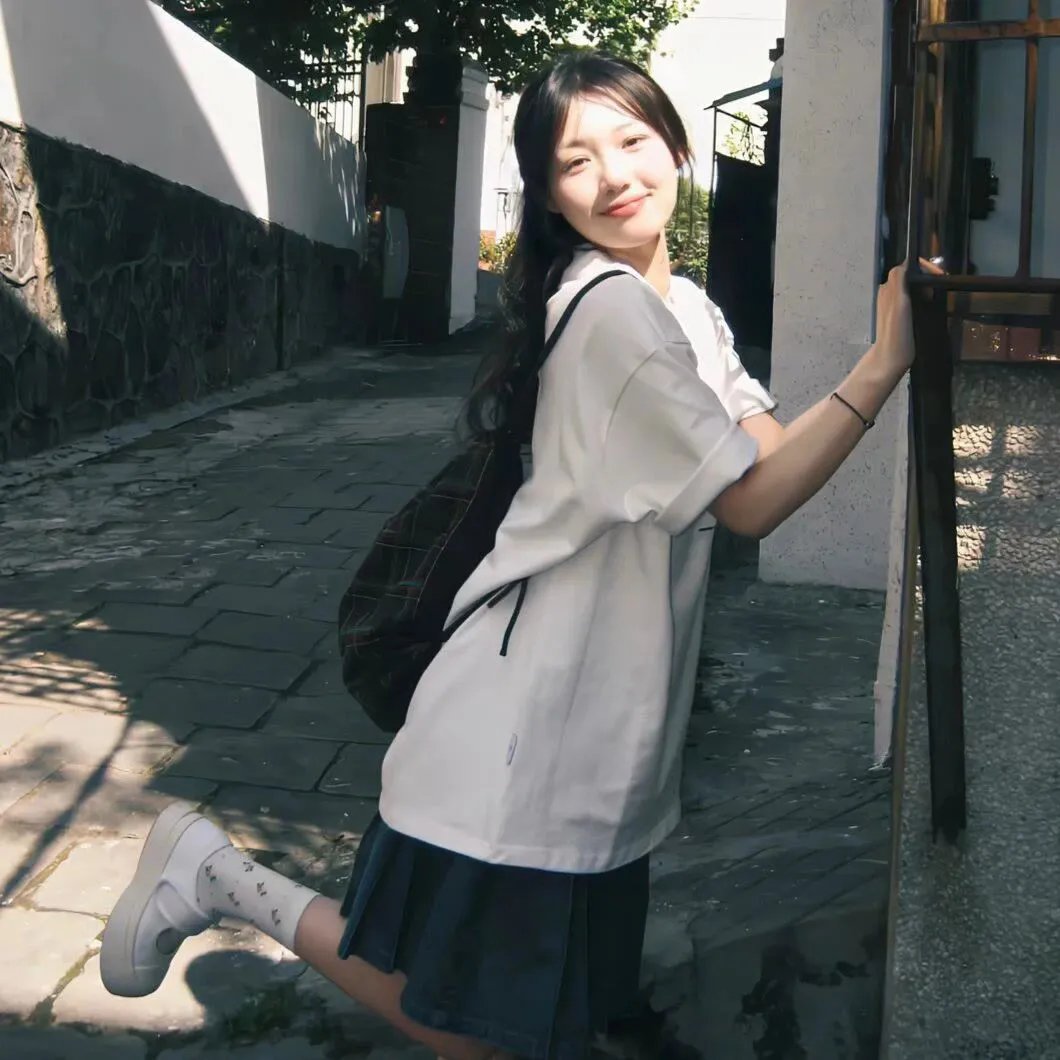 我的女主别太萌